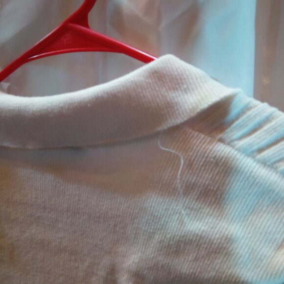 Accomplice white button up sweater size Small - Picture 6 of 6